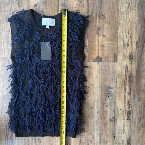 J.O.A Just One Answer Womens Navy Blue Fringe Blouse Bold Party Size XS NWT - Picture 5 of 7